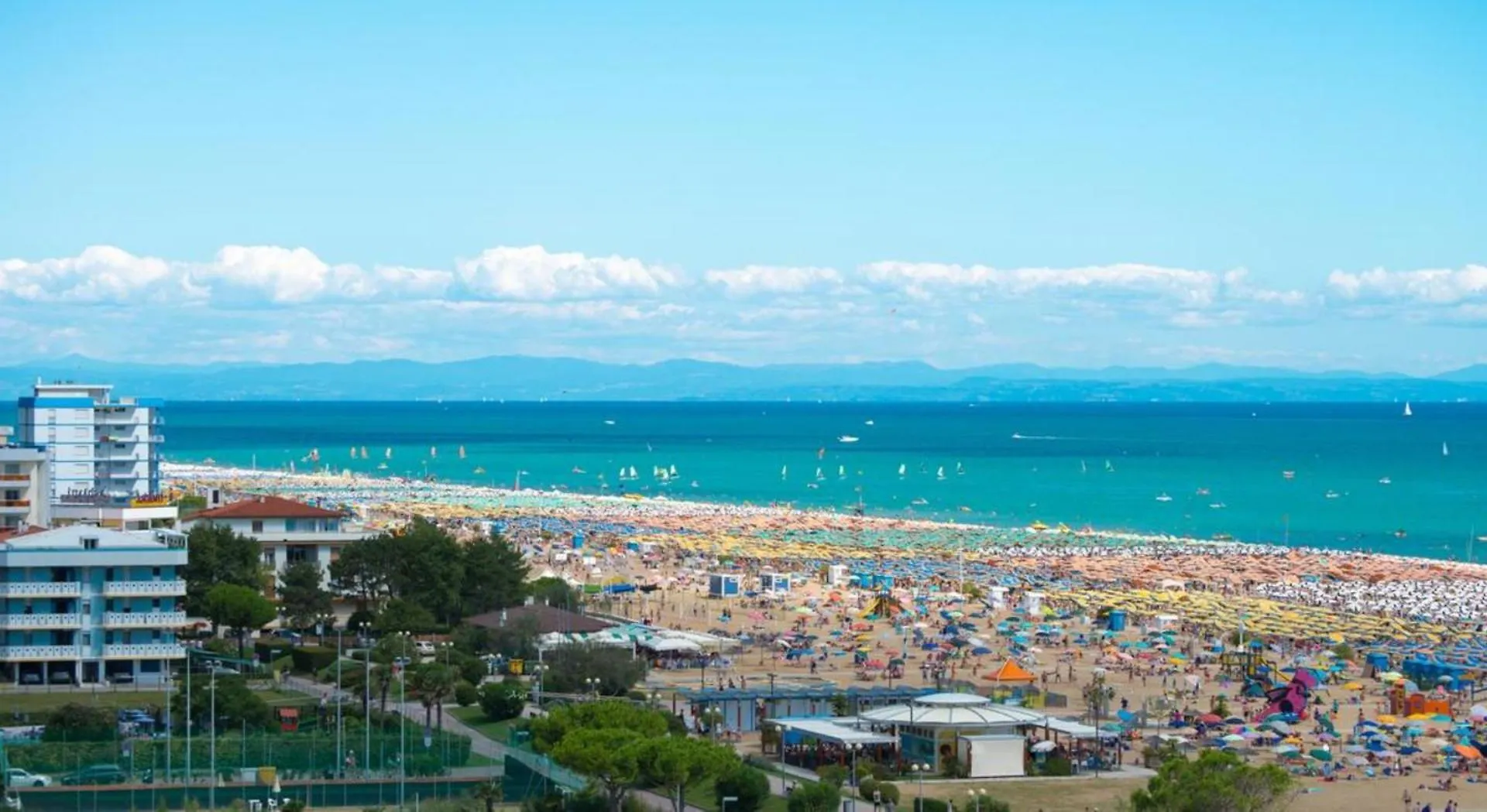 Cozy Flat With Swimming Pool - Beahost Apartment Bibione