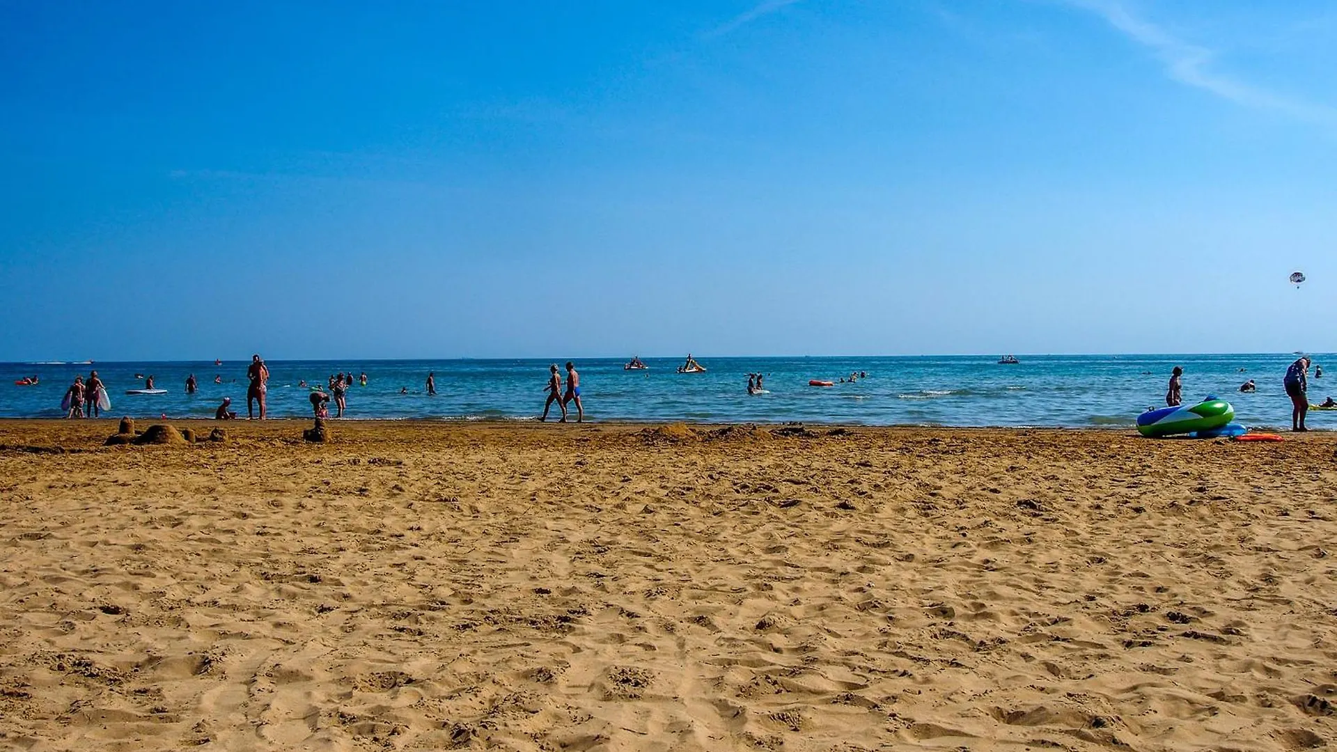 Cozy Flat With Swimming Pool - Beahost Apartment Bibione Italy